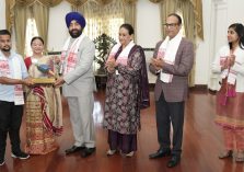 The Governor watches the captivating presentations of various cultural programs organized on the occasion of the State Foundation Day of Assam at the Raj Bhawan;?>