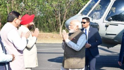 Governor and Chief Minister welcoming and felicitating Honorable Prime Minister Shri Narendra Modi at IMA Helipad