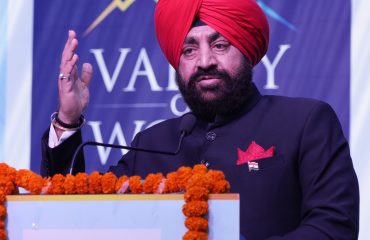 वैली ऑफ वर्ड्स, इंटरनेशनल लिटरेचर एंड आर्ट फेस्टिवल के 7वें संस्करण को संबोधित करते हुए राज्यपाल।