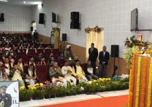 Governor addressing the second convocation ceremony.;?>