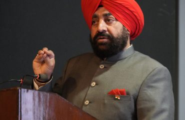 निहाल निहाल निहाल प्रोडक्शन हाउस द्वारा आयोजित कार्यक्रम को संबोधित करते हुए राज्यपाल।