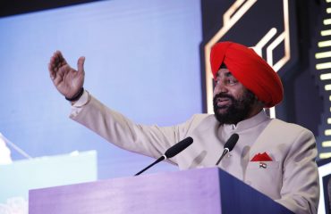 31वें कन्वर्जेंस इंडिया और 9वें स्मार्ट सिटी एक्सपो कार्यक्रम को संबोधित करते हुए राज्यपाल।