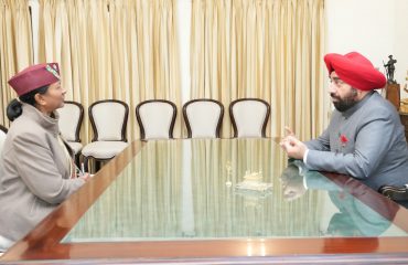Newly appointed Chief Secretary Smt. Radha Raturi paid a courtesy visit to the Governor at Raj Bhawan.