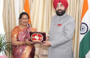 Principal Mrs. Pinky Devi paying courtesy call on the Governor.
