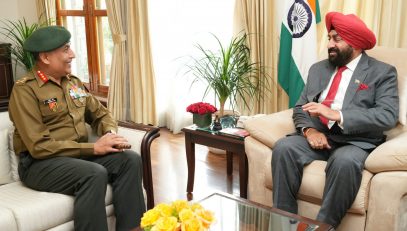 Commandant Lieutenant General Sandeep Jain paying courtesy call on the Governor.