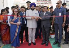 Governor cutting the ribbon of the model exhibition organized in the 'Navdhara' program organized by Devbhoomi Uttarakhand University and inaugurating it.;?>