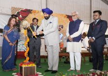 Governor inaugurating the two-day National Techno Fest and Higher Education Conclave ‘Navdhara’ organized at Devbhoomi Uttarakhand University by lighting the lamp.;?>