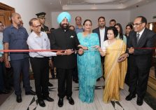 Hon'ble Governor inaugurating the Women's Health Checkup and Cancer Screening Camp by cutting the ribbon.;?>