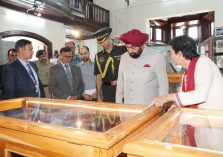 Hon'ble Governor touring the Himalayan Museum located at the DSB Campus of Kumaun University, Nainital.;?>