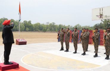 Hon'ble Governor receiving a guard of honour by the army personnel upon arriving at the SSB camp in Banbasa.