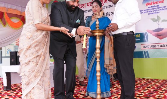 Hon'ble Governor inaugurating the 