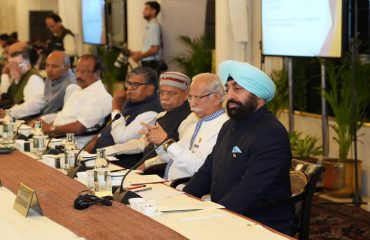 Hon'ble Governor Lt. Gen Gurmit Singh (Retd) participating in the closing session of the Governors' Conference 2024.