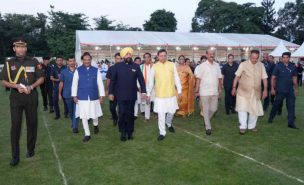 Hon’ble Governor and Chief Minister at the ‘Hi-Tea’ programme on the occasion of Independence Day at Raj Bhawan.