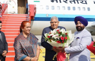 Governor welcoming Vice President, Shri Jagdeep Dhankhar ji, on his arrival at Jolly Grant Airport, Dehradun.