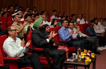 Governor participating in the “Path Pradarshak” program.