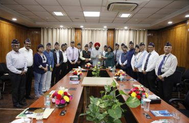 Governor holding a meeting with the officials of Rashtriya Sainik Sanstha at Uttarakhand Sadan, New Delhi.