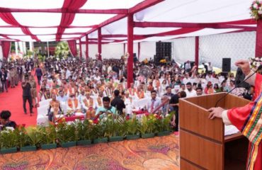 Governor addressing the 4th convocation of Graphic Era Hill University.