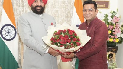 MLA Rudrapur Shri Shiv Arora made a courtesy Call to the Governor at Raj Bhawan.