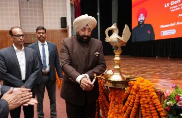 Governor inaugurating the seminar on financial awareness organised at Raj Bhawan.