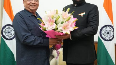 Kaladhungi MLA Shri Banshidhar Bhagat made a courtesy visit on the Governor at Raj Bhawan.