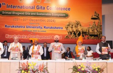 Governor releasing the ‘Shrimad Bhagavad Gita’ at the 9th International Gita Mahotsav organised at Kurukshetra, Haryana.