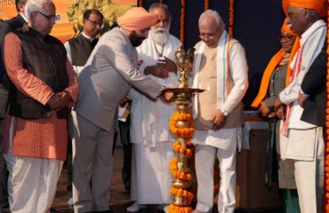 Governor inaugurating the 9th International Gita Mahotsav organised at Kurukshetra, Haryana.