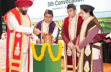 Governor inaugurating the fifth convocation of Doon University.