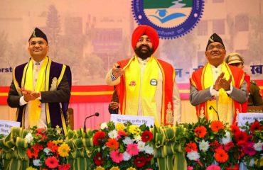 Governor live streaming the event to students on DigiLocker at the 9th convocation of Uttarakhand Open University, Haldwani.