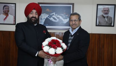 Dr. Manish Naja, Director, Aryabhatta Research Institute of Observational Sciences (ARIES) paying a courtesy call on the Governor in New Delhi.