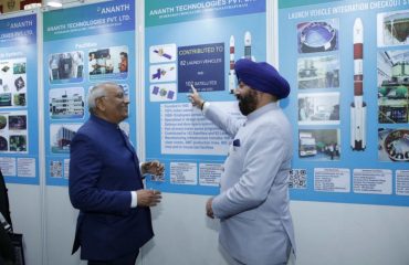 Governor observing the exhibition on the occasion of DefSAT program organized by SIA-India in New Delhi.