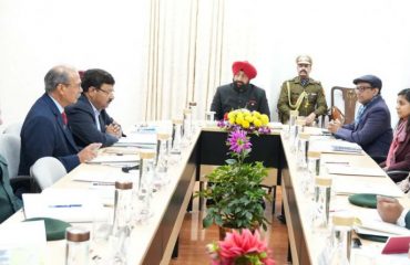 Governor taking the meeting of the management committee of Uttarakhand Sainik Rehabilitation Institute in Raj Bhawan.