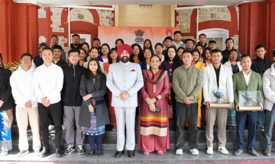 Governor and First Lady Smt. Gurmeet Kaur with students on the occasion of Foundation Day of Meghalaya, Manipur and Tripura at Raj Bhawan.