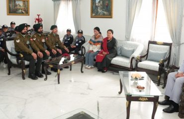 Governor interacting with students from Changthang region of Union Territory, Ladakh, who came on “National Unity Tour” at Raj Bhawan.