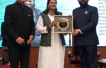 Governor felicitating forest officials at the closing ceremony of the 39th Certificate Course in Wildlife Management organized at the Wildlife Institute of India.