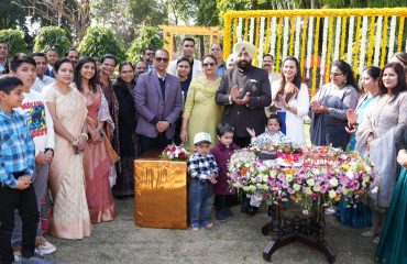 Governor with Rajbhawan officers and their families.