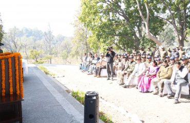 Governor addressing the conference of forest workers held at Rajaji Tiger Reserve.