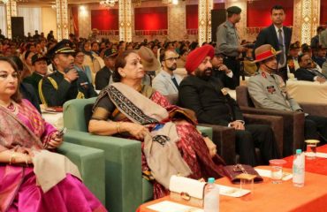 Governor participating in the mega rally of ex-servicemen in Dehradun along with First Lady Mrs. Gurmeet Kaur.