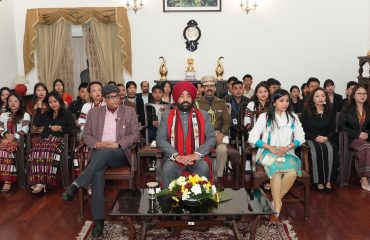 राजभवन में अरुणाचल प्रदेश एवं मिजोरम राज्य का स्थापना दिवस कार्यक्रम में प्रतिभाग करते हुए राज्यपाल।
