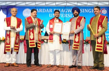 Governor awarding degrees and medals to students at the first convocation of Sardar Bhagwan Singh University, Dehradun.