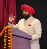 Governor addressing the launch of the coffee table book and the launch of the dashboard program of the State Disaster Management Authority at Raj Bhawan.;?>