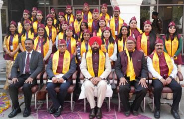 Governor with students at the second convocation organized at Rishikul Campus, Haridwar of Uttarakhand Ayurveda University.