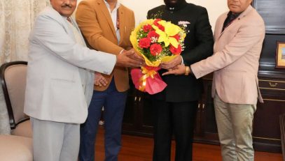 Manish Verma, Acting Director, National Institute for Empowerment of Persons with Visual Disabilities, Dehradun, Dr. Jasmer Singh and Yogesh Aggarwal, paying a courtesy call on the Governor.