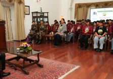 Governor interacting with children from Tengnoupal district of Manipur, who visited Raj Bhawan as part of “Rashtriya Ekta Yatra”.;?>