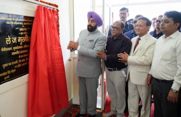 Governor inaugurating Gaura Devi Training Centre of Govind Ballabh Pant Agricultural and Technology University, Pantnagar.