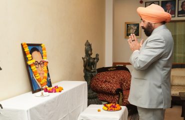 The Governor paying emotional homage to Bharat Ratna Dr. Bhimrao Ambedkar by laying floral wreath on his portrait on the occasion of his birth anniversary.