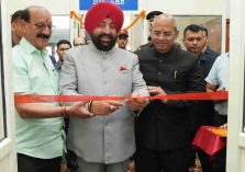 Governor inaugurating AI R&D Hub, Robotics Lab, and Internet of Things (IoT) Lab at Uttarakhand Technology University Campus.;?>