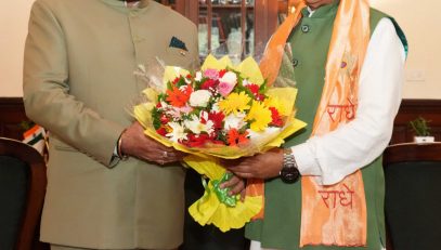 Nainital and Udham Singh Nagar Lok Sabha constituency MP Shri Ajay Bhatt paying a courtesy call on the Governor.
