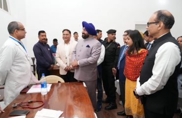 Governor inspecting the one-day special medical camp organized at Raj Bhawan Nainital and getting information about health check-up from the doctors.