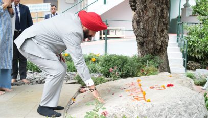 Governor and First Lady Mrs. Gurmeet Kaur paying homage to Baba Neem Karori Maharaj at Shri Kainchi Dham, the ultimate center of supernatural power and spiritual energy, located in Nainital.
