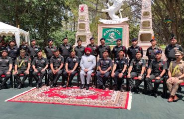 Governor with army personnel at the Kumaon Regimental Centre in Ranikhet.